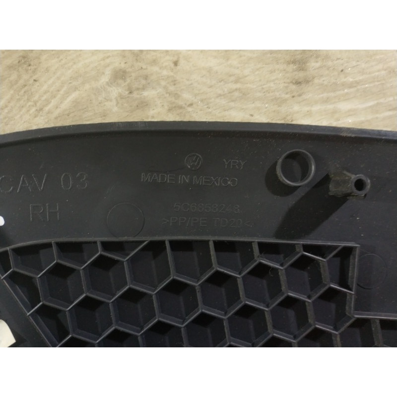 Заглушка торпедо (салон) Volkswagen Jetta MK6 2011 2.0 5c6858248