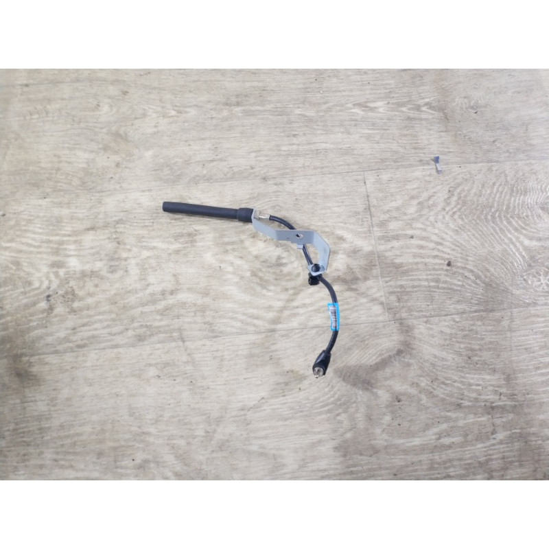 Антенна бесключевого доступа (электрика) KIA Sorento UM 2013 2.4 957901u000