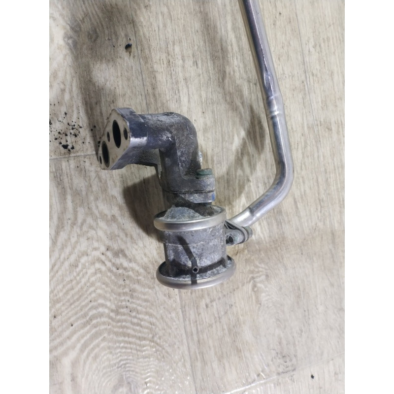 Клапан ЕГР (двигун та елементи) Volkswagen Touareg 7L 2004 3.2 022131101B