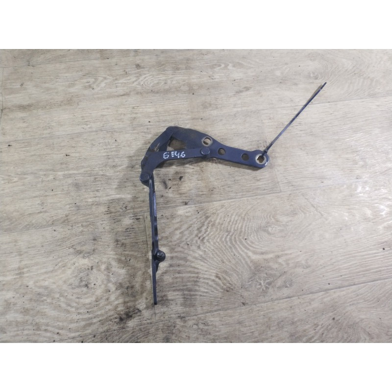 Петля капота (кузов і елементи) BMW 3-series E46 2001 M54B30 41617028578