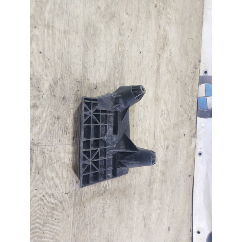 Крепление аккумулятора (кузов и элементы) FORD Fusion MK5 2013 2.0 dg9310663a