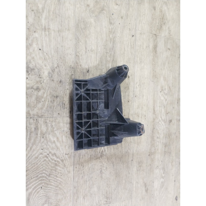 Крепление аккумулятора (кузов и элементы) FORD Fusion MK5 2013 2.0 dg9310663a