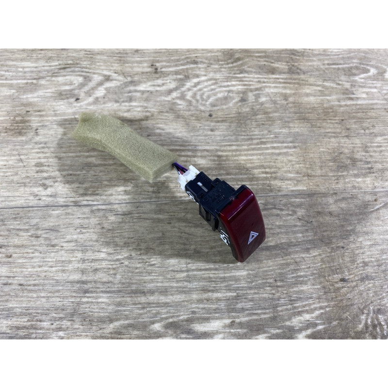 Кнопка аварийной сигнализации (электрика / кнопки) Subaru Forester SJ 2016 2.5 83037FJ000