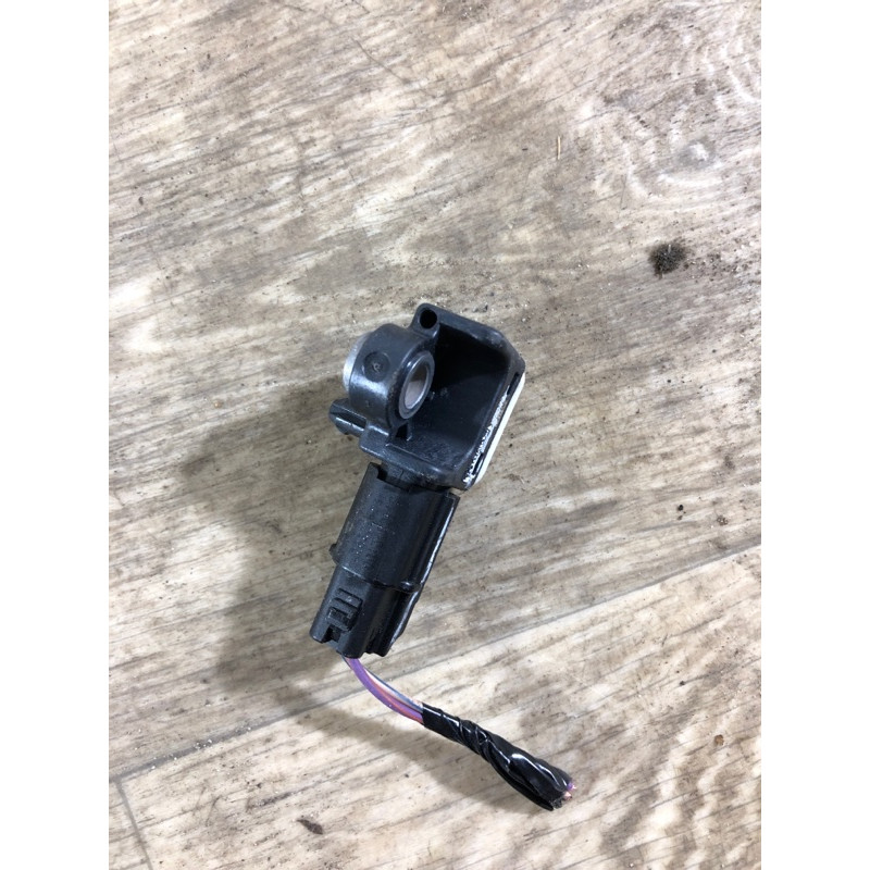 Датчик удара (электрика / датчики) FORD Fusion MK5 2013 2.0 Hybrid cm5t14b006aa