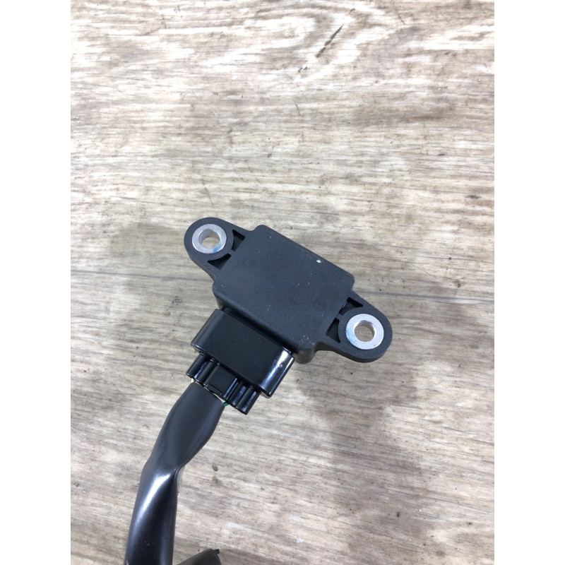 Датчик поперечного ускорения (ESP) (электрика / датчики) Nissan Juke F15 2011 1.6 47930jg200