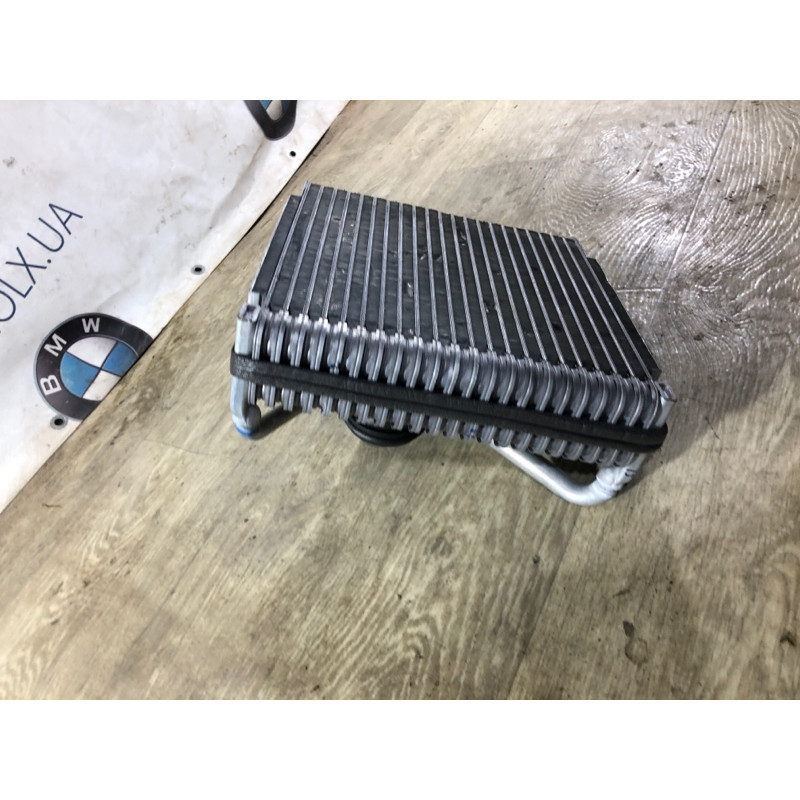 Испаритель кондиционера (отопление и кондиционирование) Volkswagen Passat B7 2013 2.5 561820103