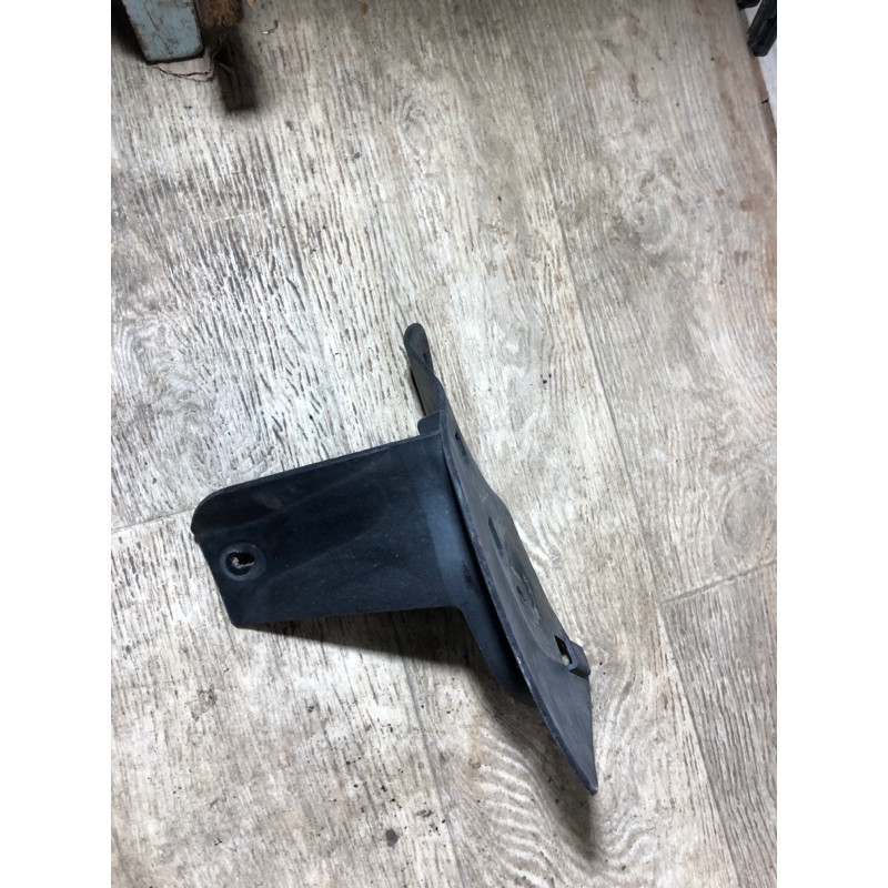 Бризговик (кузов і елементи) Volkswagen Passat B7 2013 2.5 561854855