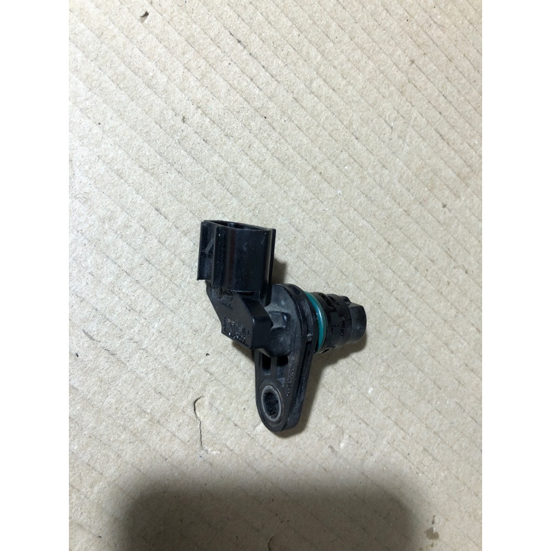 Датчик положения распредвала (электрика двигателя) KIA Sorento UM 2013 2.4 3935025010