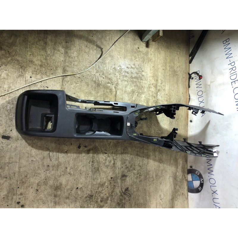 Центральная консоль (салон) FORD Focus MK3 2015 2.0 F1EZ-58045A36-AA