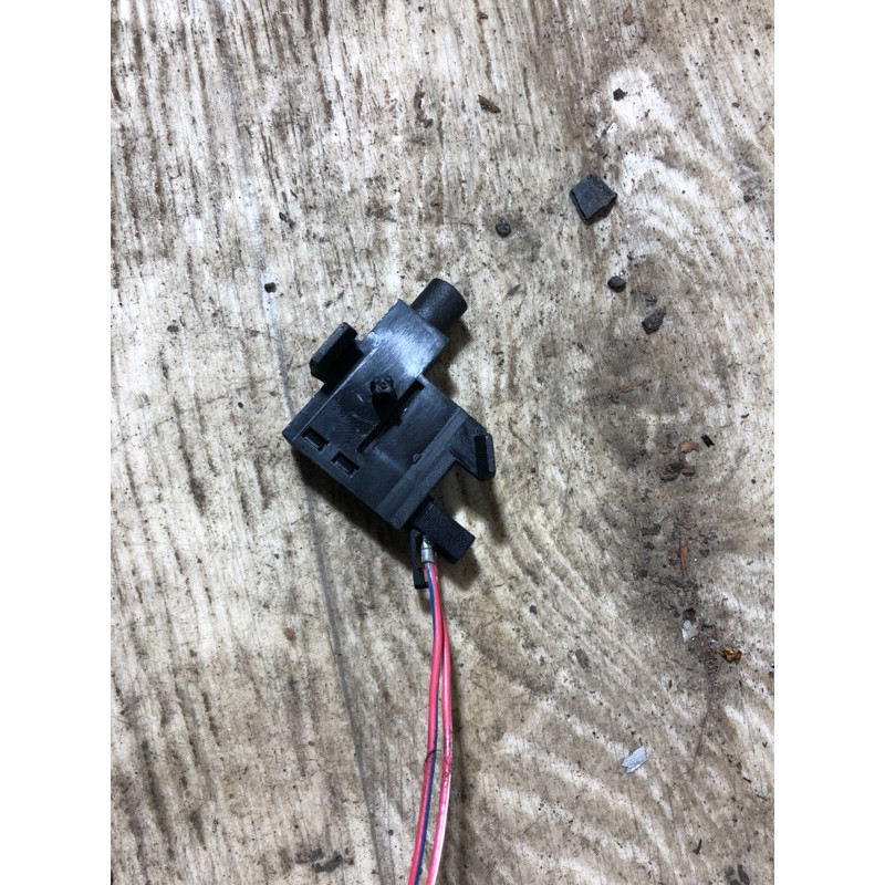 Датчик (электрика / датчики) Volkswagen Passat B7 2013 2.5 1j0947561