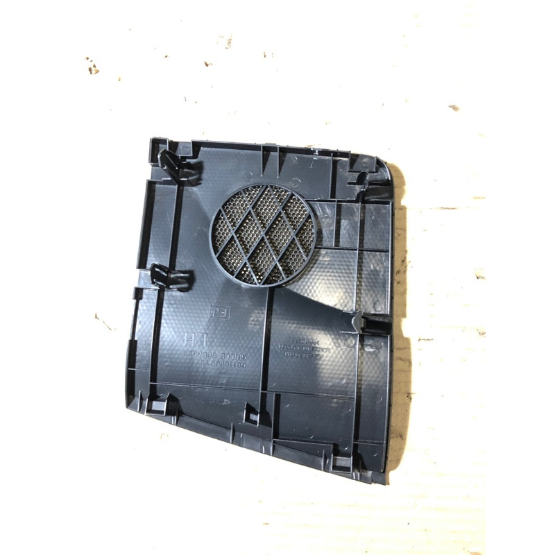 Крышка динамика (салон) Subaru Forester SJ 2016 2.5 66118fj010