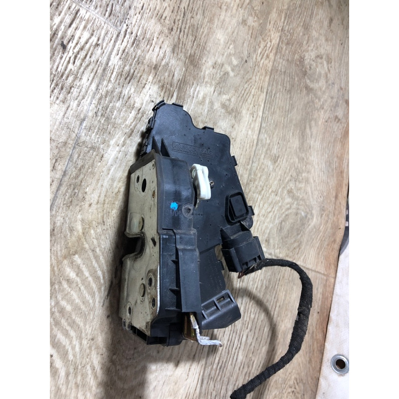 Замок дверей (кузов і елементи) BMW 3-series E46 2001 M54B30 51227011246