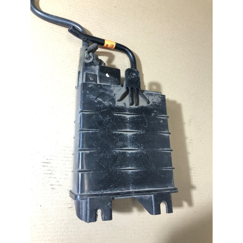 Абсорбер топливный (топливная система) FORD Fusion MK5 2013 2.0 dg939e857b