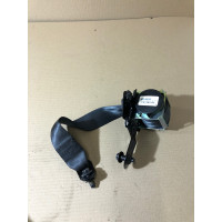 Ремень безопасности