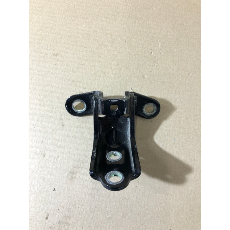 Петля дверей (кузов і елементи) Hyundai Sonata LF 2015 2.4 793202E000