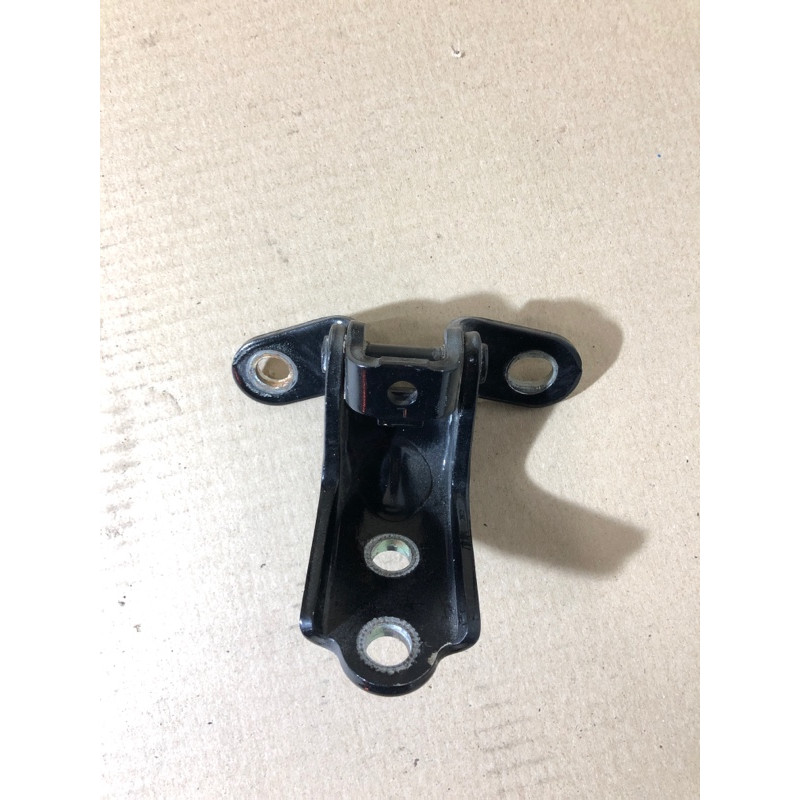 Петля дверей (кузов і елементи) Hyundai Sonata LF 2015 2.4 793102E000