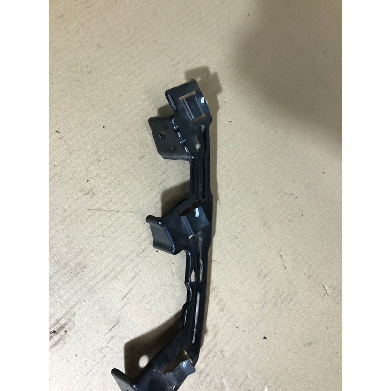 Крепление бампера (кузов и элементы) KIA Sorento UM 2013 2.4 865562P000