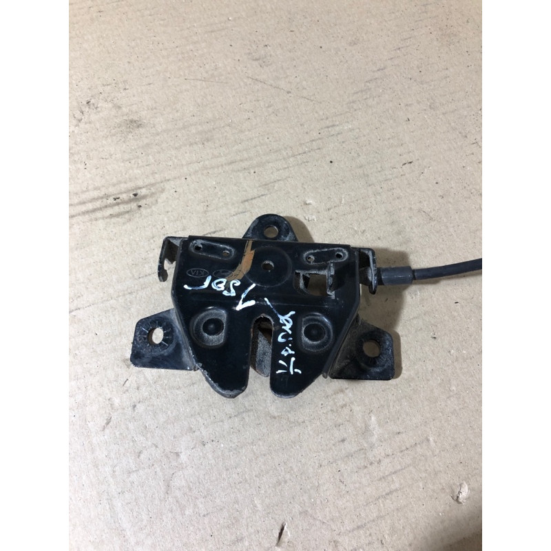 Замок капота (кузов и элементы) KIA Sorento UM 2013 2.4 811301U000
