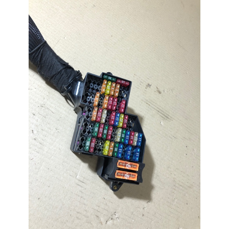 Блок предохранителей (электрика) Volkswagen Touareg 7L 2004 3.2 7l0941828a