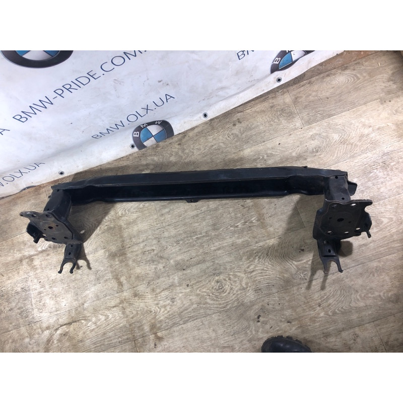 Усилитель бампера (наружные элементы кузова) Volkswagen Touareg 7L 2004 3.2 7L0807109E