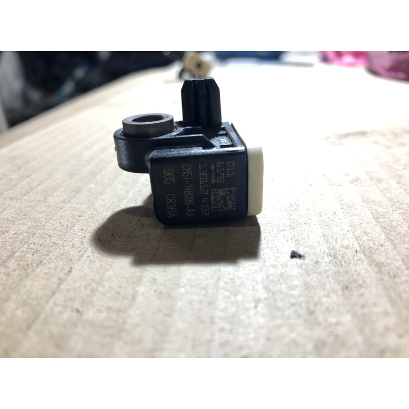 Датчик удара (электрика / датчики) FORD Fusion MK5 2013 2.0 cm5t14b006aa