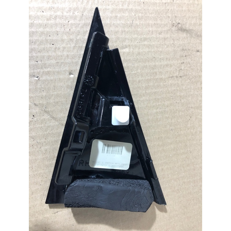 Зовнішній молдинг двері (кутник) (зовнішні елементи кузова) Volkswagen Passat B7 2013 2.5 561839904A