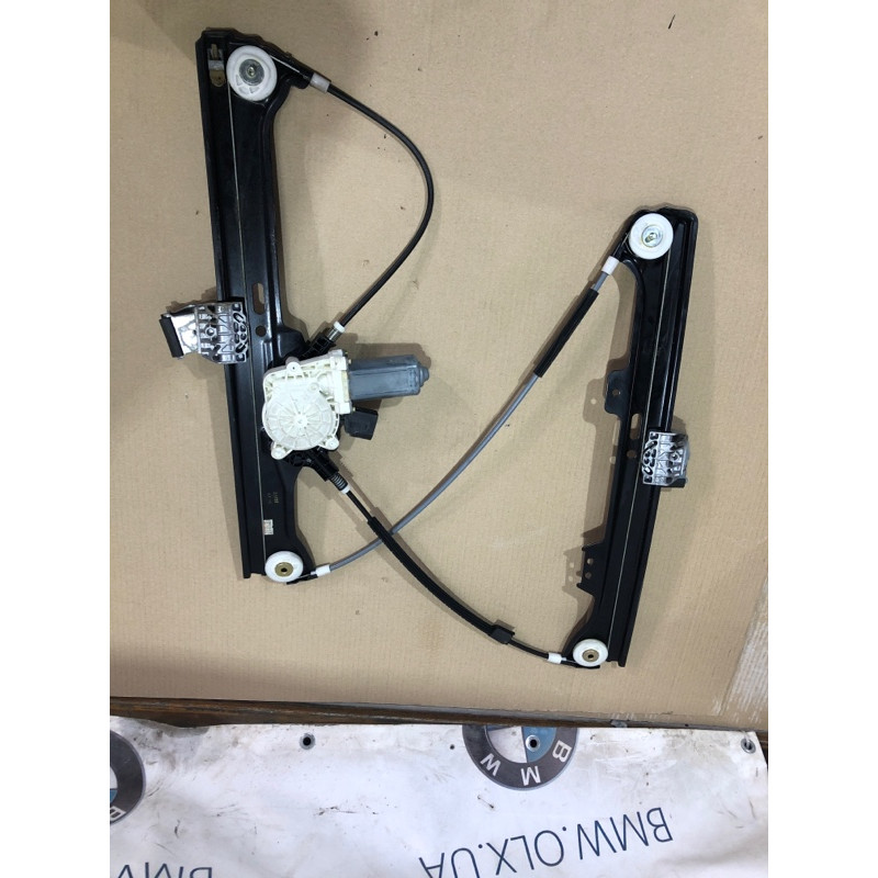 Механизм стеклоподъемника с мотором (кузов и элементы) BMW 5-series E60 2005 N52B25 7034352