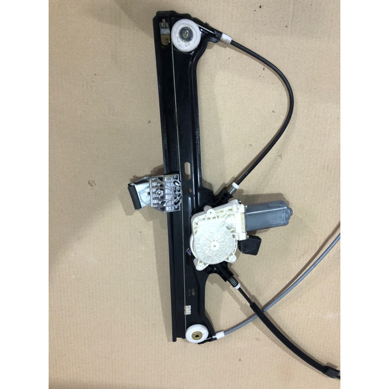 Механизм стеклоподъемника с мотором (кузов и элементы) BMW 5-series E60 2005 N52B25 7034352