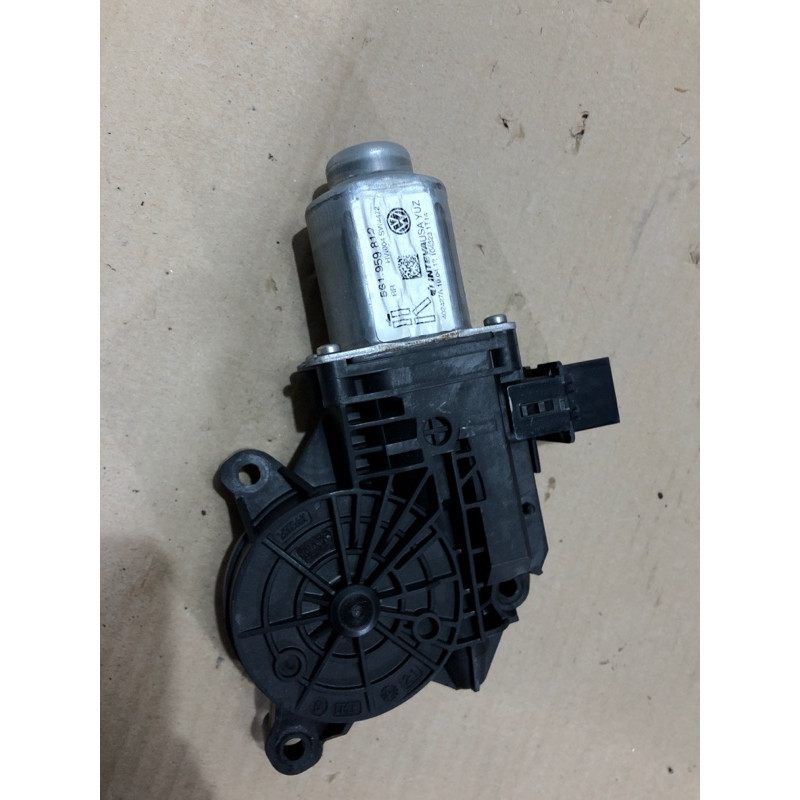 Мотор склопідйомника (електрика) Volkswagen Passat B7 2013 2.5 561959812CZ02