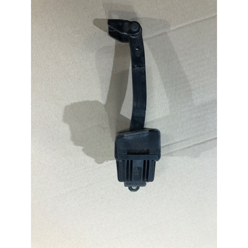 Ограничитель двери (кузов и элементы) BMW 5-series E60 2005 N52B25 51217033609