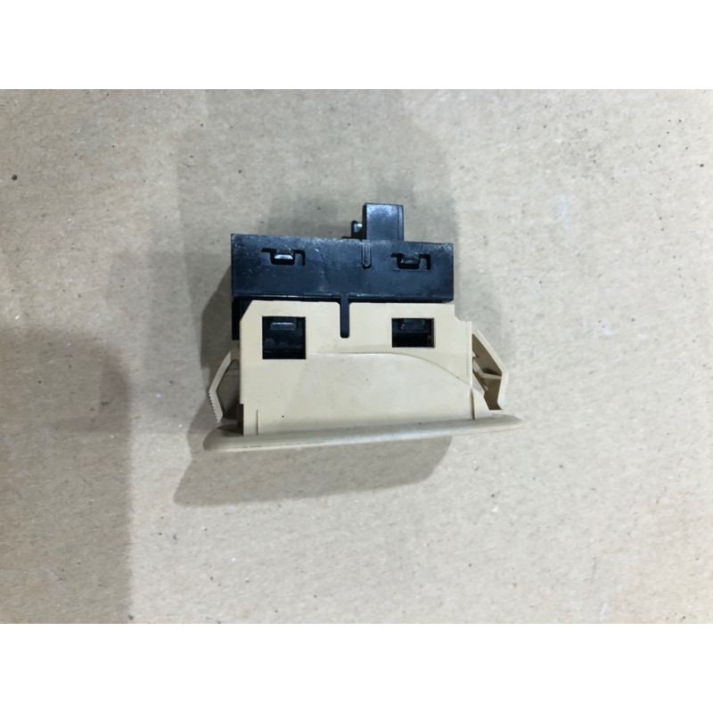 Кнопка стеклоподъемника (электрика / кнопки) BMW 3-series F30 2013 N26B20 61319241648