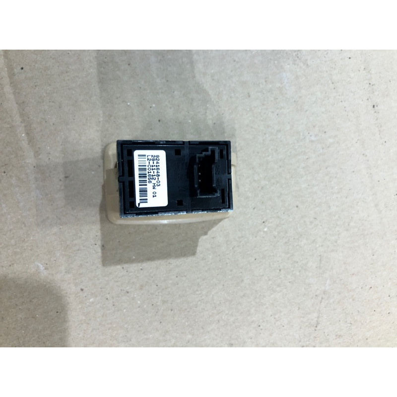 Кнопка стеклоподъемника (электрика / кнопки) BMW 3-series F30 2013 N26B20 61319241648