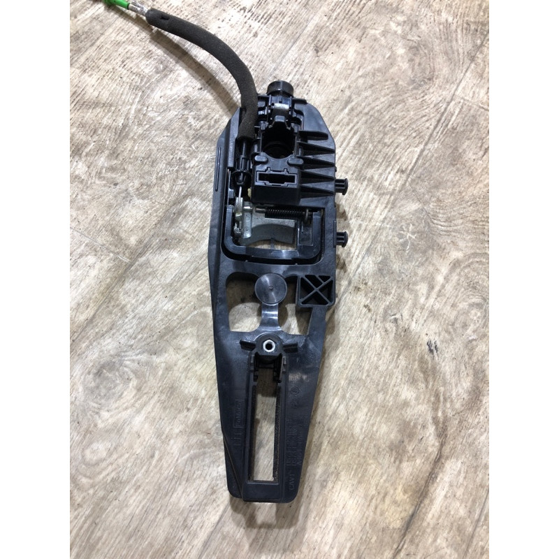 Кронштейн ручки двери (кузов и элементы) FORD Fusion MK5 2013 2.0 ds73f22465b