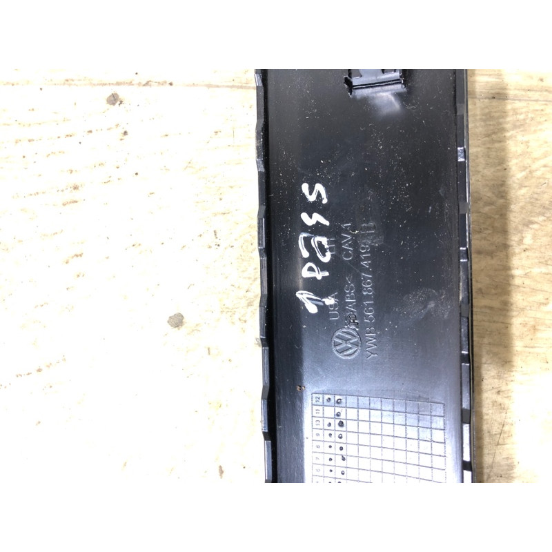 Декор салона (салон) Volkswagen Passat B7 2013 2.5 561867419b