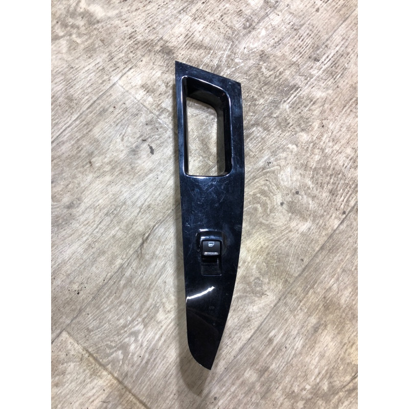 Накладка кнопок стеклоподъемника (салон) FORD Fusion MK5 2013 2.0 ds7314a568b