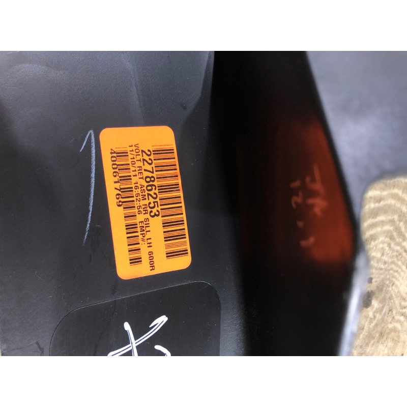 Накладка на поріг (кузов і елементи) CHEVROLET Volt 1 2012 1.4 22875794