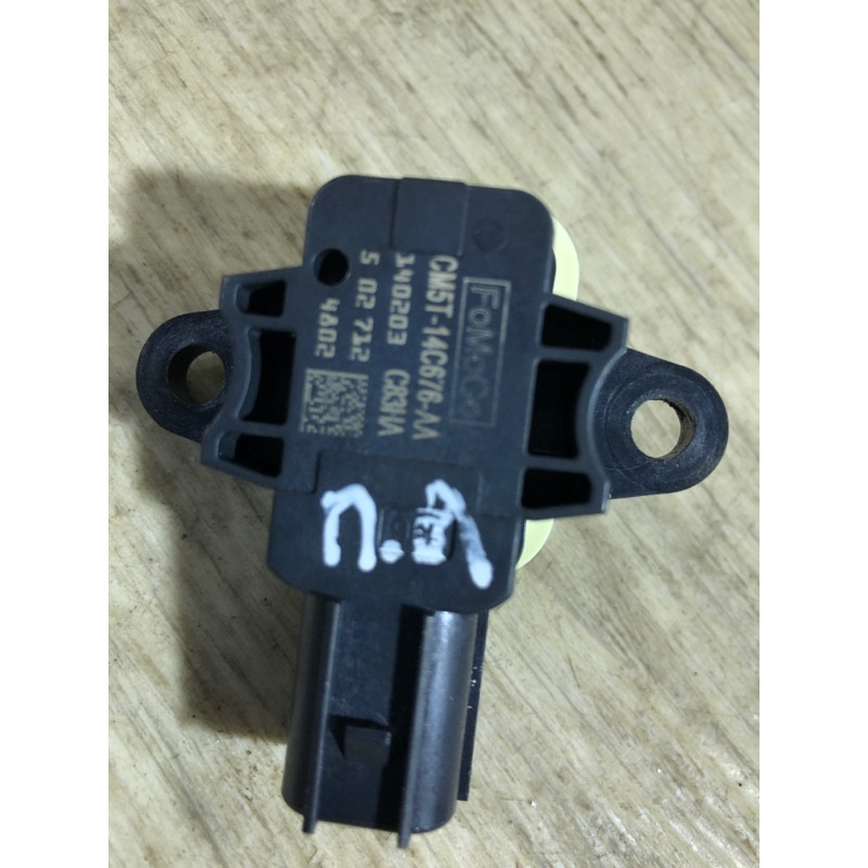 Датчик удара (электрика / датчики) FORD Focus MK3 2014 2.0 HM5Z14B345A