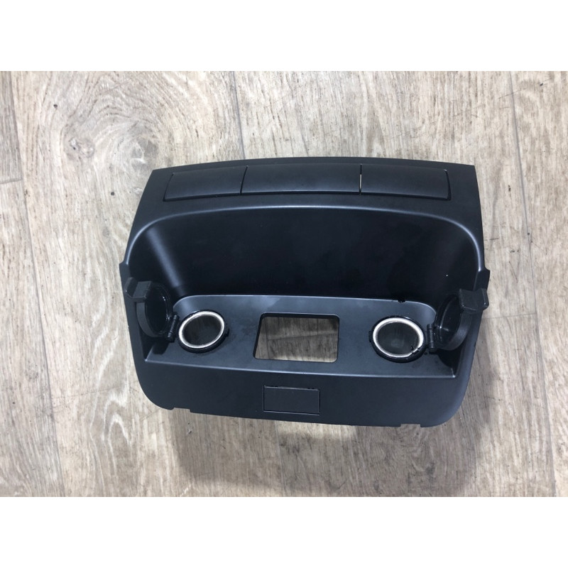 Пластик салона (салон) KIA Sorento UM 2013 2.4 933001u000