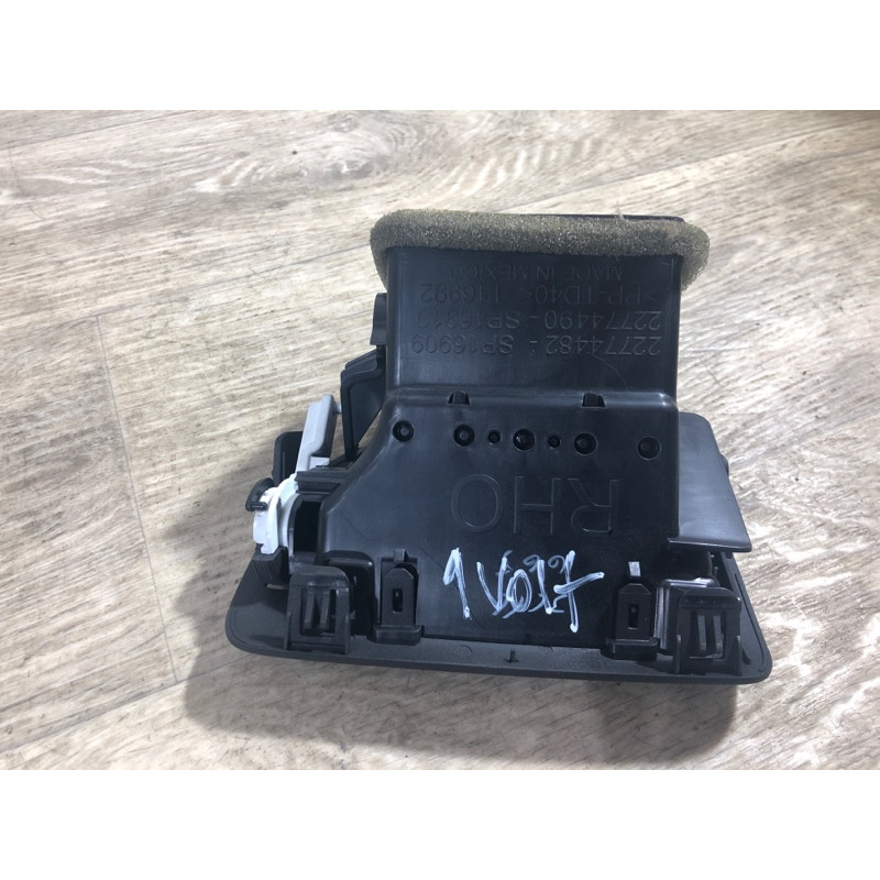 Дефлектор воздуховода (салон) CHEVROLET Volt 1 2012 1.4 22774482