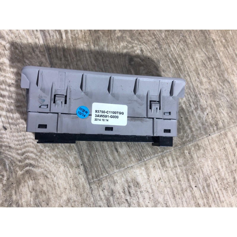 Блок кнопок (электрика / кнопки) Hyundai Sonata LF 2015 2.4 93750C1100TGG