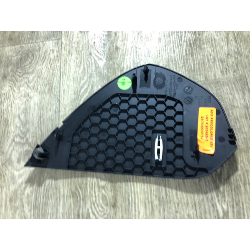 Пластик салона (салон) Volkswagen Passat B7 2013 2.5 561858247a