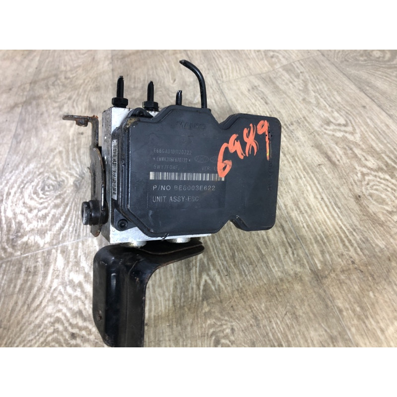 Блок abs (тормозная система) KIA Sorento UM 2013 2.4 589101u860