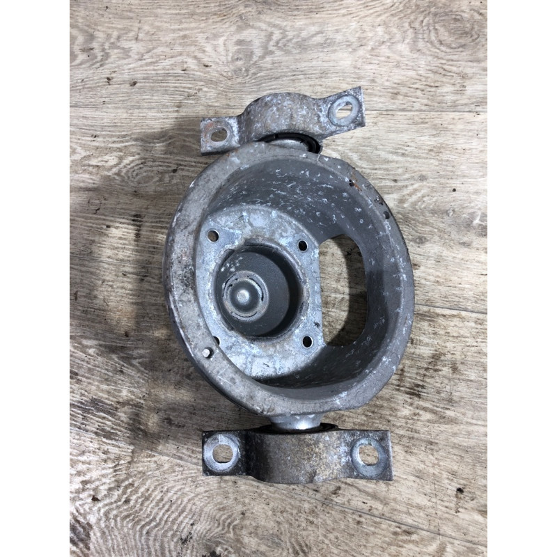 Кронштейн опоры амортизатора (подвеска) Volkswagen Touareg 7L 2004 3.2 7L0512301C