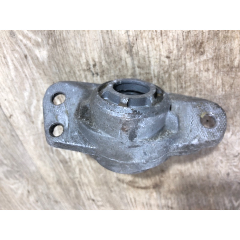 Опора стойки (подвеска) Volkswagen Jetta MK6 2011 2.0 1k0513353g