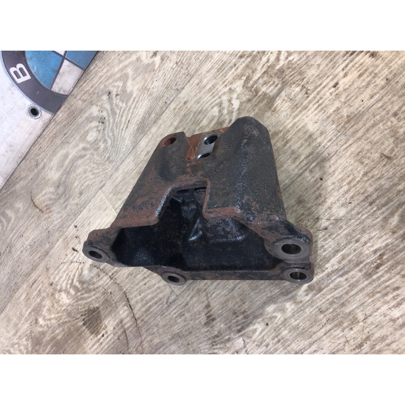 Кронштейн подушки двигателя (кронштейны двигателя) KIA Optima TF 2013 2.4 452113B870