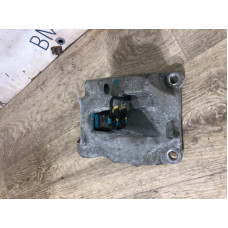 Кронштейн КПП