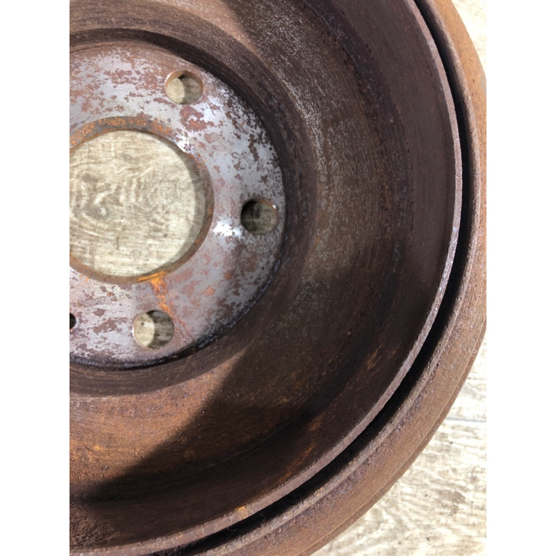 Тормозной барабан (тормозная система) Volkswagen Jetta MK6 2011 2.0 5C0609617A