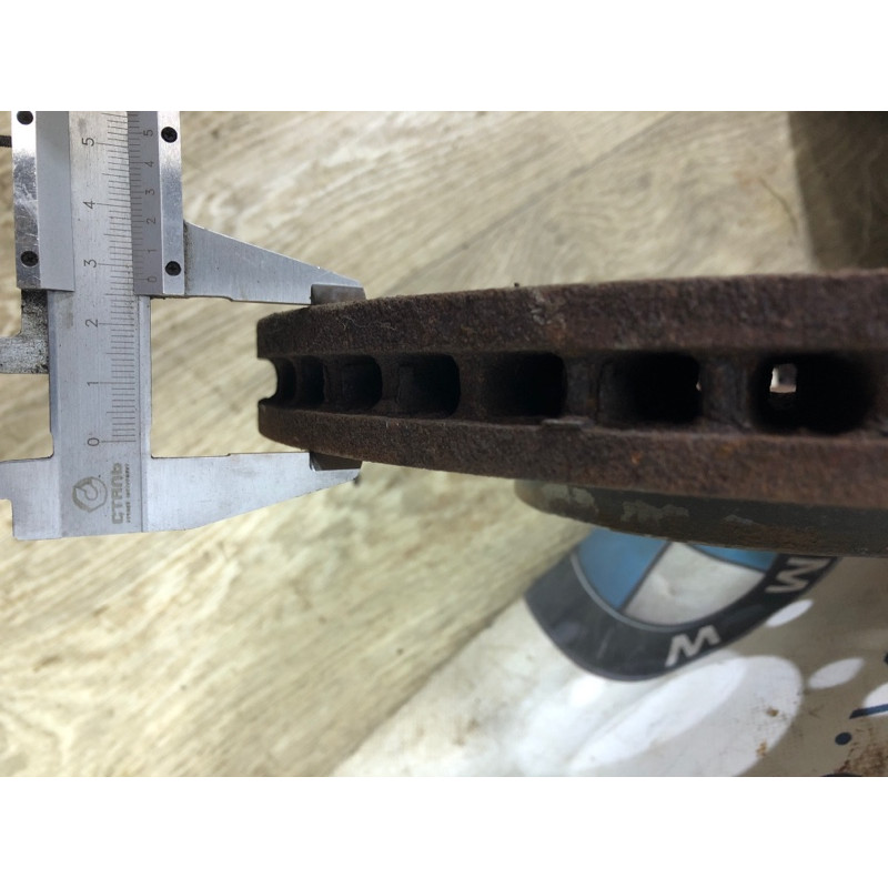 Тормозной диск (тормозная система) FORD Fusion MK5 2013 2.0 DG9Z1125A