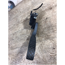 Педаль газа