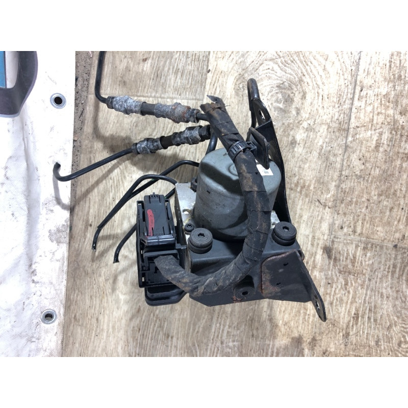 Блок ABS (гальмівна система) KIA Optima TF 2013 2.4 589202T550